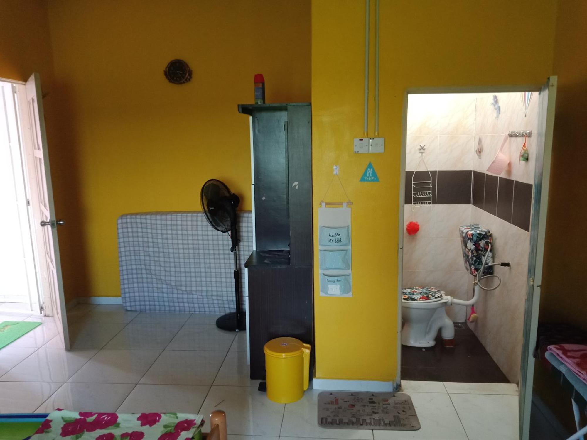 Inapan Desa Studio House Homestay Kangar Perlis Værelse billede